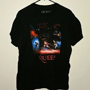 Queen Band Tee Bohemian Rhapsody Hot Topic T-Shirt